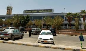 التحالف العربي يعلن رصد نشاط عدائي ينطلق من مطار صنعاء