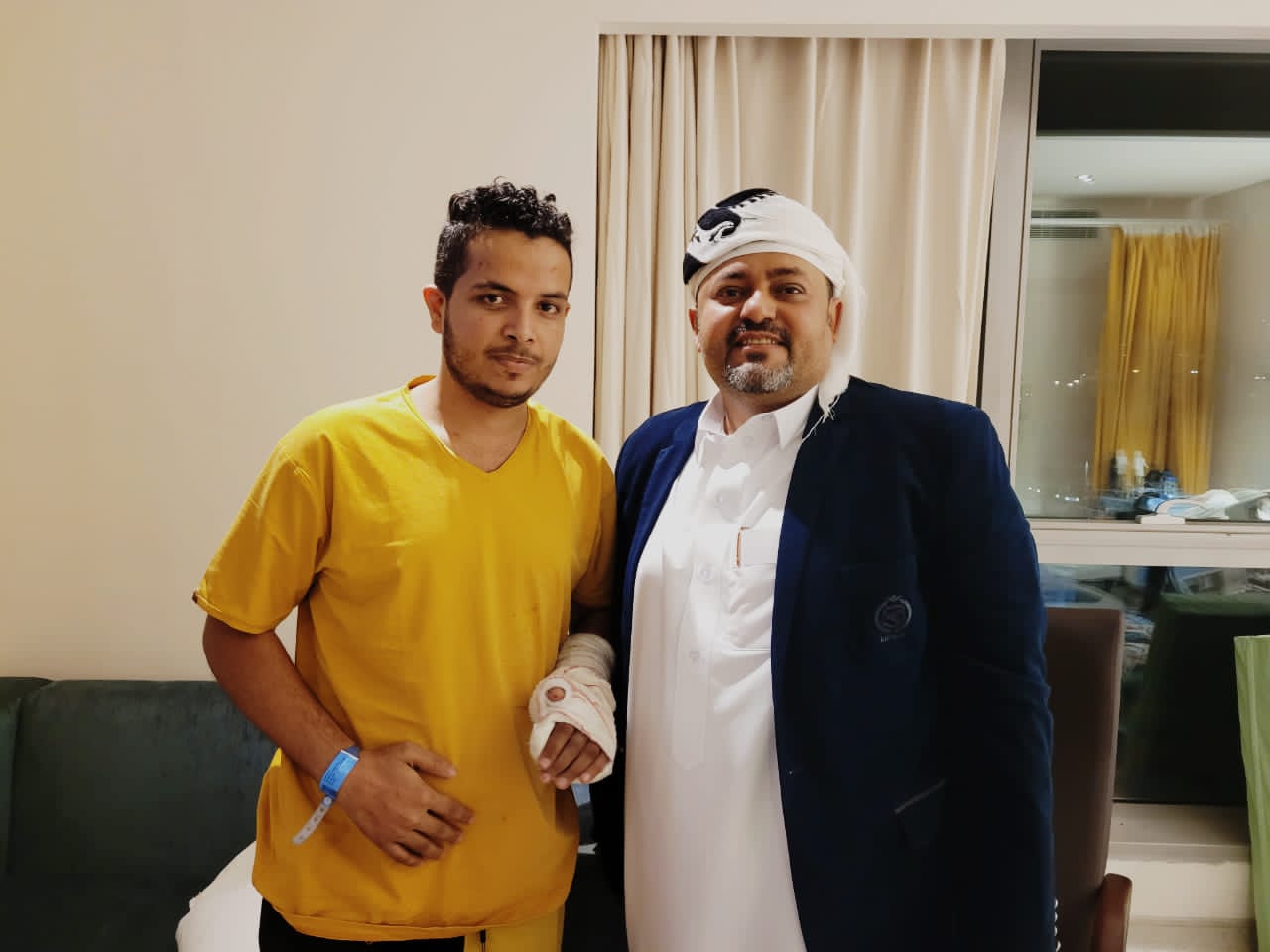 قائد الحراك والمقاومة التهامية يزور الصحفي العتمي