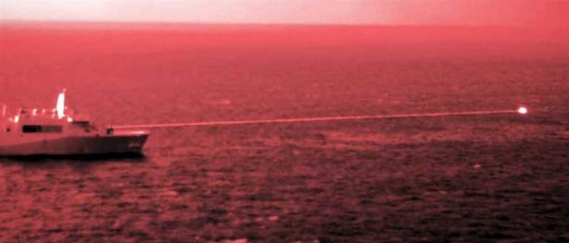 البحرية الأمريكية تعلن نجاح تجرية سلاح جديد في خليج عدن