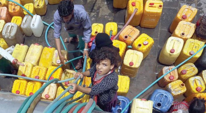 في تصريح لجريدة الشرق الاوسط مسؤول يمني يحذر من أزمة مياه تحدق بمدن يمنية