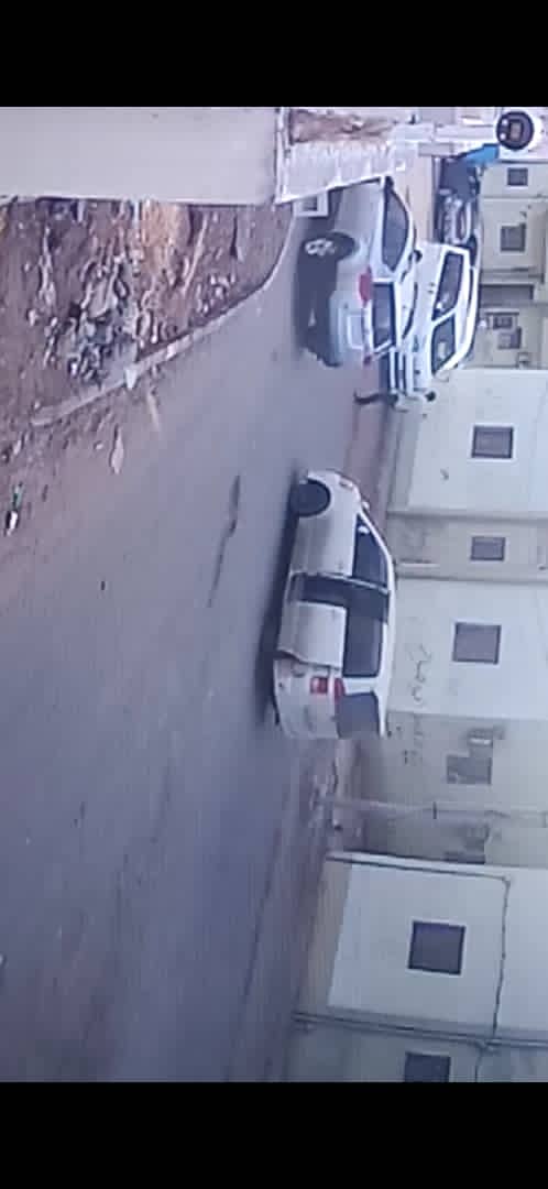 عصابة تختطف مدير عام في عدن وتسرق سيارته