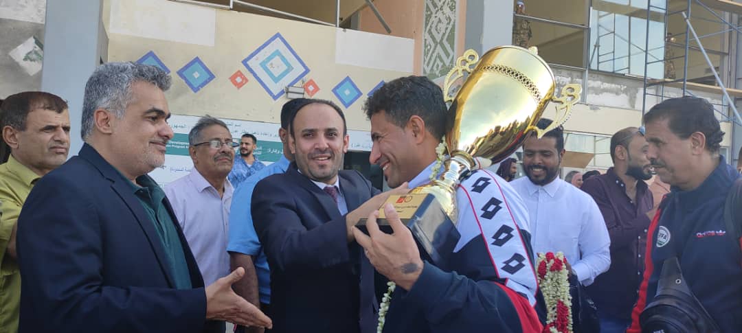 نائب وزير الشباب والرياضة يستقبل بعثة المنتخب الوطني للناشئين ..والسبت حفل رسمي وشعبي