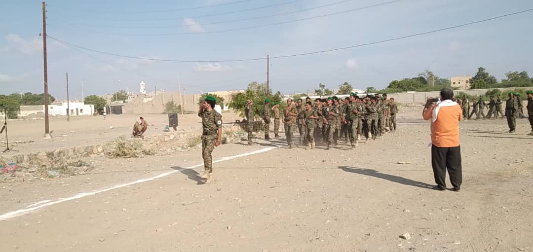 قوات حزام الساحل بأبين تدشين العام التدريبي الجديد بعرض عسكري 