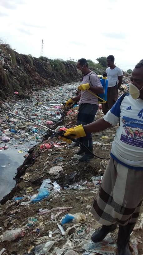 لليوم الثالث على التوالي صندوق نظافة يواصل تصفية قنوات الري من المخلفات