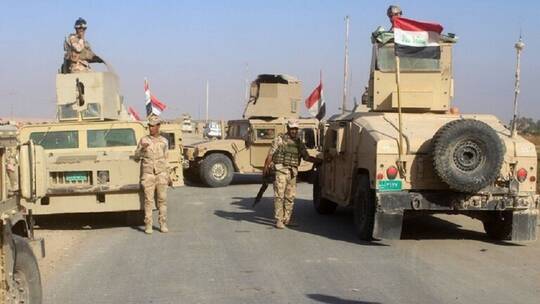 مصادر لـRT: صدور أوامر قبض بحق ضباط في الجيش العراقي باعوا أسلحة لجماعات مسلحة