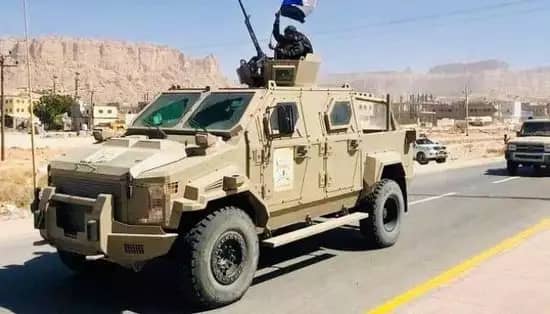 قوات العمالقة تعيد التموضع والانتشار في محافظة شبوة