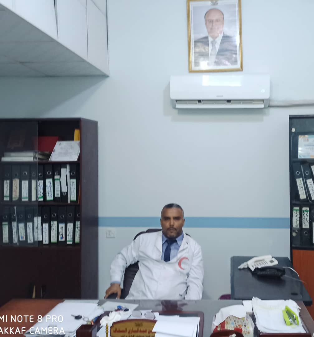 رئيس هيئة مشفى الرازي يرحب بدعم شركة الأسمنت لإعادة مركز الحميات