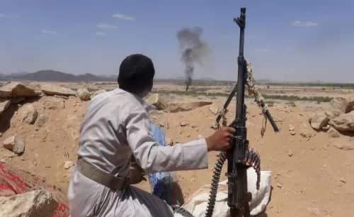 عملية عسكرية واسعة ضد أهداف حوثية  في في سبع محافظات
