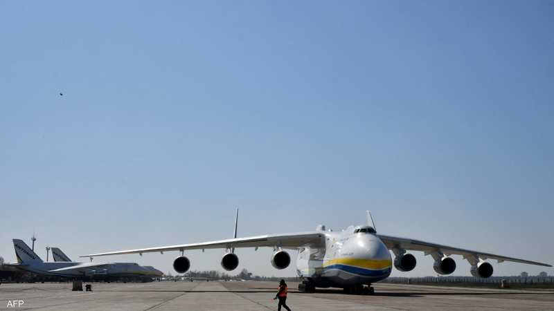 أوكرانيا تستعيد السيطرة على مطار حيوي قرب كييف