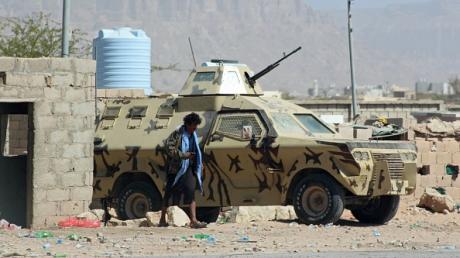 مكاسب الحوثيين في حرض.. ضربة لمعنويات الجيش اليمني بعد بداية مبشرة