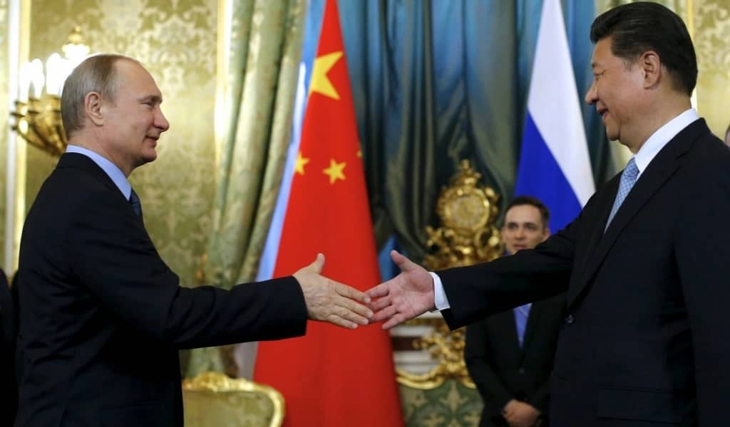 اتفاقية روسيا- الصين تتحدى أمريكا والغرب وتشير لعهد جديد في النظام العالمي