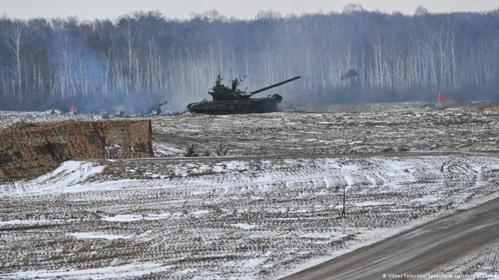 في خضم الأزمة الأوكرانية- مناورات عسكرية بين روسيا وبيلاروسيا
