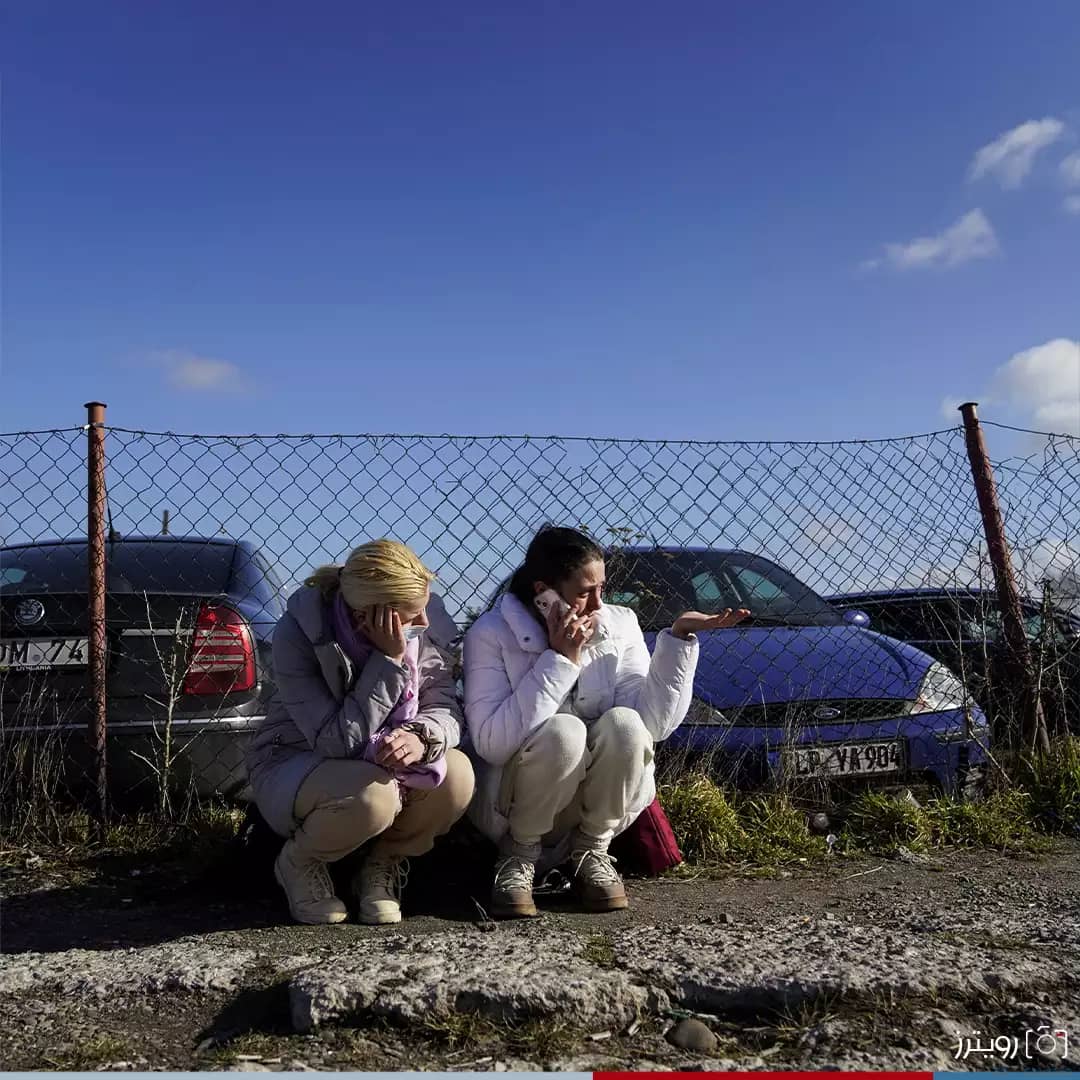 صور :  أوكرانيون ينزحون إلى الدول المجاورة بعد ساعات من الحرب 