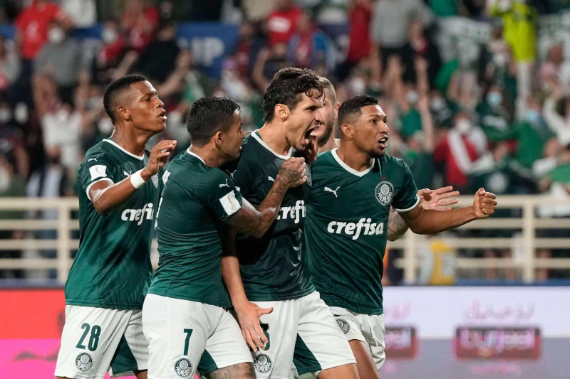 لقب كأس العالم للأندية بين تشيلسي وبالميراس