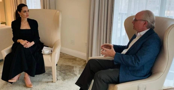 ليندركينغ وانجلينا جولي يتعهدان بالعمل على تخفيف الأزمة الإنسانية وإنهاء الحرب في اليمن