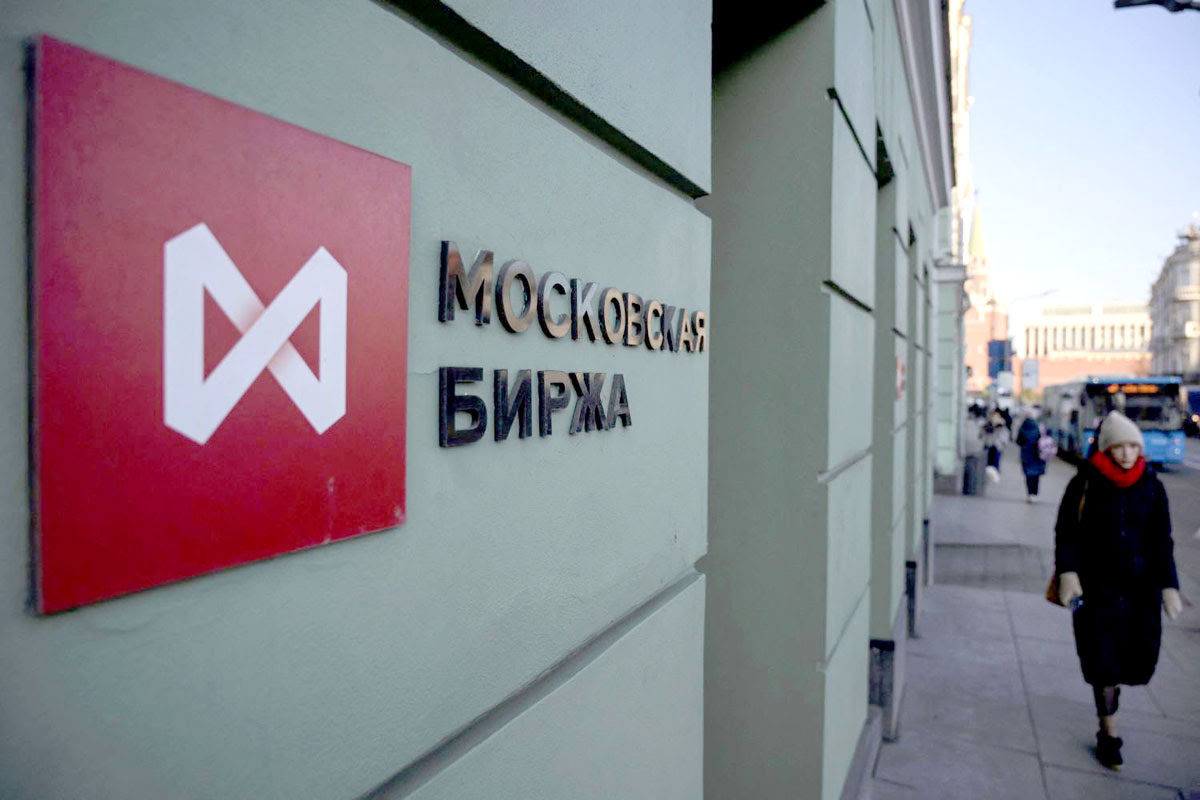 المركزي الروسي يستخدم سلاح الفائدة لمواجهة العقوبات