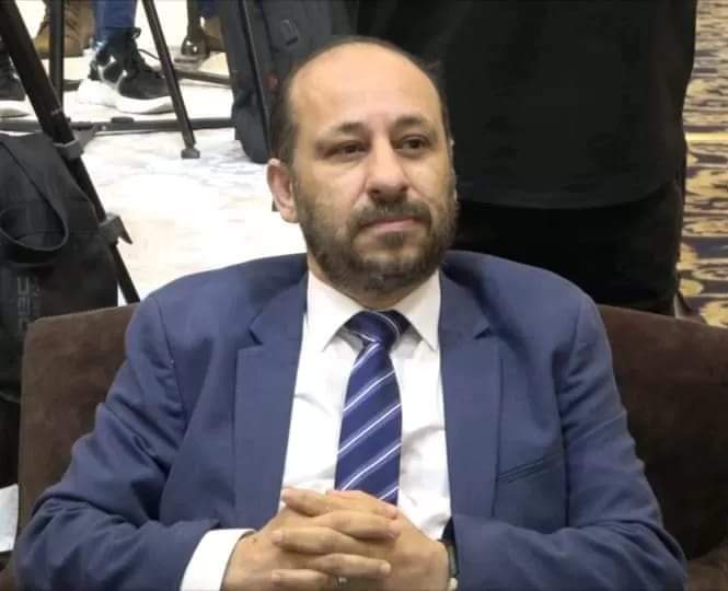 مطالبات بإقالة..وزير الاتصالات العوج