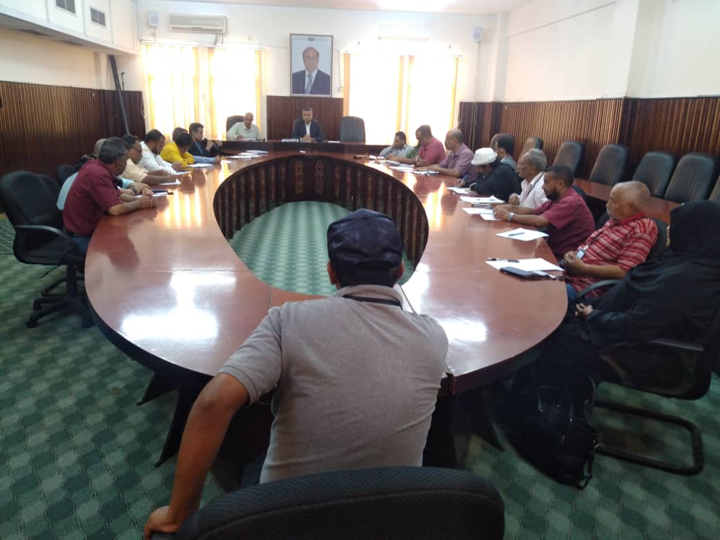 في عدن : اجتماع استثنائي لإدارة مستشفى الأمراض النفسية 