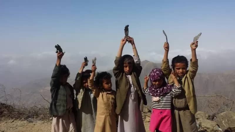 صواريخ ذراع إيران ضد اليمنيين.. جرائم إرهابية و