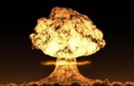 صحيفة فرنسية : بوتين ليس أول من يهدد بالنووي .. خمس مرات تم التلويح باستخدام أسلحة نووية
