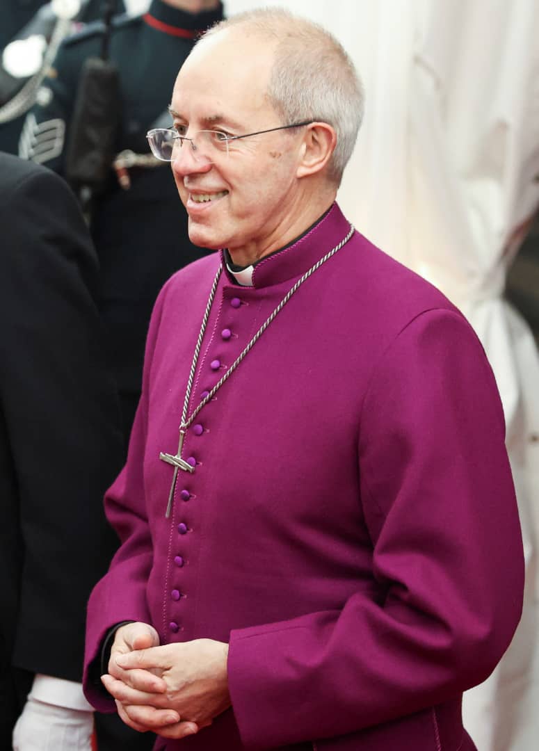 رئيس أساقفة بريطانيا: نقل مهاجرين لرواندا يتعارض مع تعاليم الله