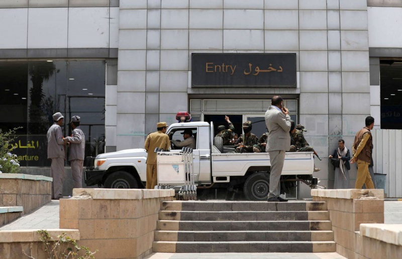 ضغوط حوثية لاستئناف الرحلات الجوية في مطار صنعاء وفق شروطهم