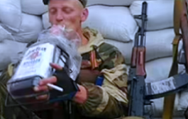 أوكران مدنيون سمموا مئات الجنود الروس بكعك ومشروب كحولي