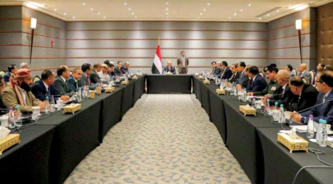 الشرق الاوسط : مجلس القيادة اليمني يحدد أولوياته ويتعهد باستعادة الدولة