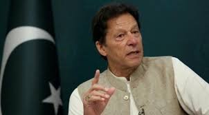 المحكمة العليا في باكستان تلغي قرارات عمران خان