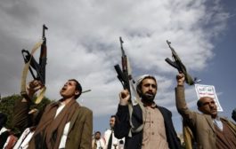 الأزمات الدولية: سيحتاج الدبلوماسيون العصا والجزرة معاً لإقناع الحوثيين بالحوار