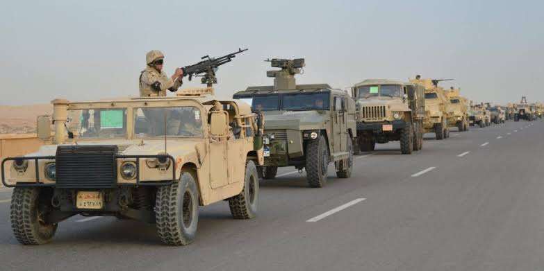 مقتل 4 عناصر إرهابية خلال مداهمات لقوات الجيش المصري في سيناء