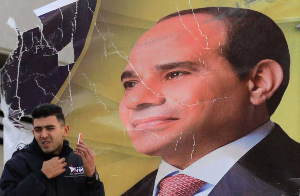 الرئيس المصري يستنجد بمعارضة ضعيفة لمواجهة أزمة اقتصادية حقيقية