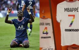 ما حقيقة الفيديو الذي قيل إنه يظهر تأييدا لموقف لاعب باريس سان جيرمان في أزمة قمصان دعم المثليين؟