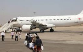 التحالف يعلن مغادرة أولى طائرات نقل الأسرى الحوثيين