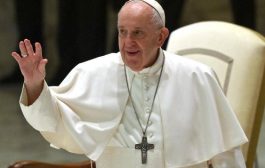 البابا فرنسيس: نأمل أن يكون تمديد الهدنة خطوة نحو السلام في اليمن