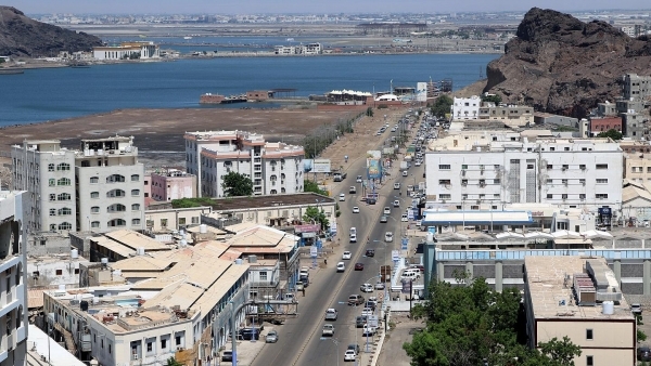 مصدر بوزارة المياة : وصول إنتاجية المياه إلى 110 ألف متر مكعب يوميا في عدن