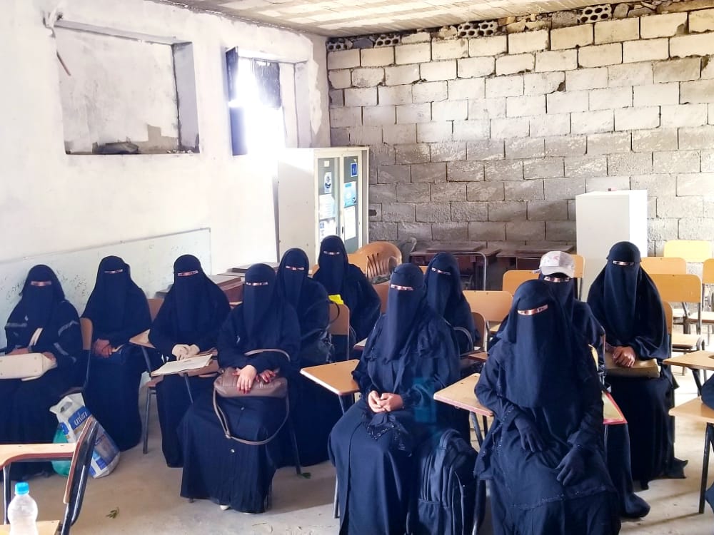 تجديد العقود لعدد 55 معلمة من معلمات الريف في مديرية المقاطرة 