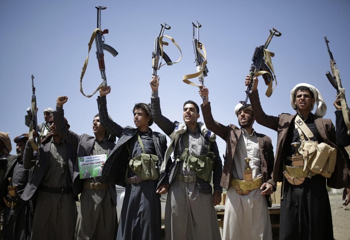 الحوثيون يصادرون صلاحيات القضاء... ماذا فعلوا؟