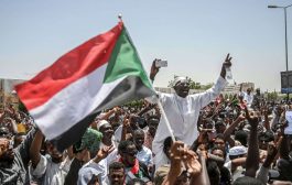 الوساطة السعودية - الأميركية تتقدم بحذر على الآلية الثلاثية في السودان