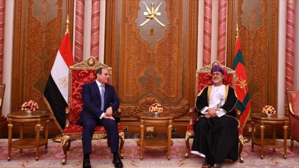 سلطان عمان والسيسي يبحثان الأزمة اليمنية ويؤكدان على دعم وحدة وسيادة اليمن