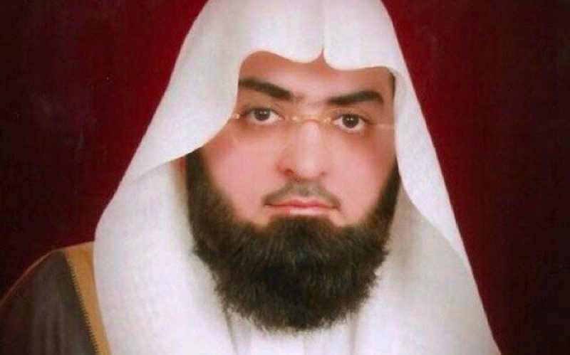 المدينة المنورة تودع امام جامع القبلتين والمسجد النبوي 