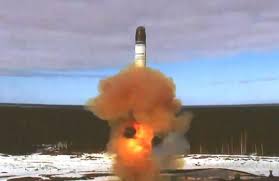 الرئيس الروسي يكشف موعد نشر صاروخ “الشيطان 2”