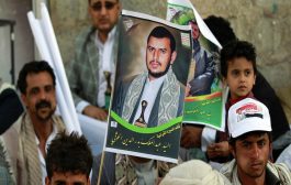 تغريدة عن عبد الملك الحوثي تثير الجدل.. وهذه طرق تجسس الحوثيين على اليمنيين