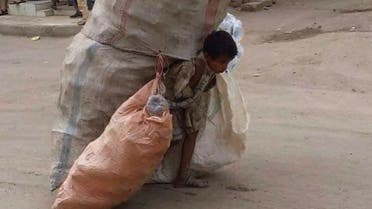 يحلمون بخيمة وقطعة خبز وكتاب.. أطفال اليمن: الوجه القبيح للإنسانية