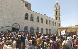 تظاهرة حاشدة بعتق رفضا لقرار هدم مسجد