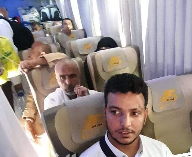 مسلحون ينهبون حجاج بيت الله في المحفد 