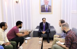 وزير الشباب والرياضة يلتقى وفد المعهد الأوروبي للسلام