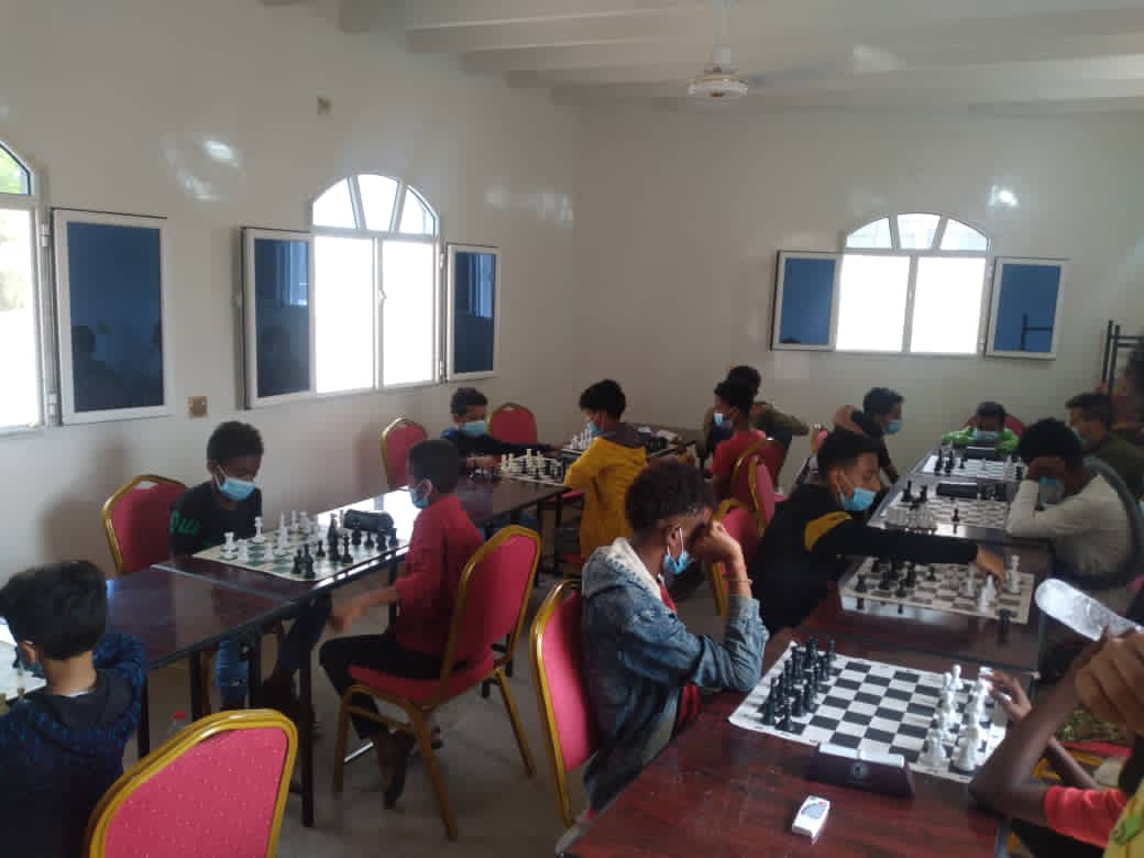  مدير الشباب والرياضة يشيد بدور اتحاد الشطرنج في تنظيم البطولة الشطرنجية بالكود