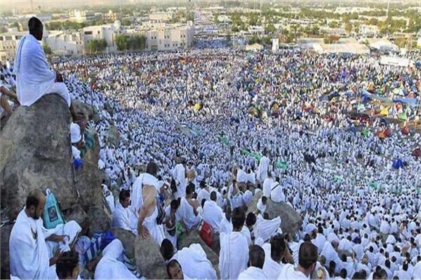 عرفات : خير يوم طلعت فيه الشمس