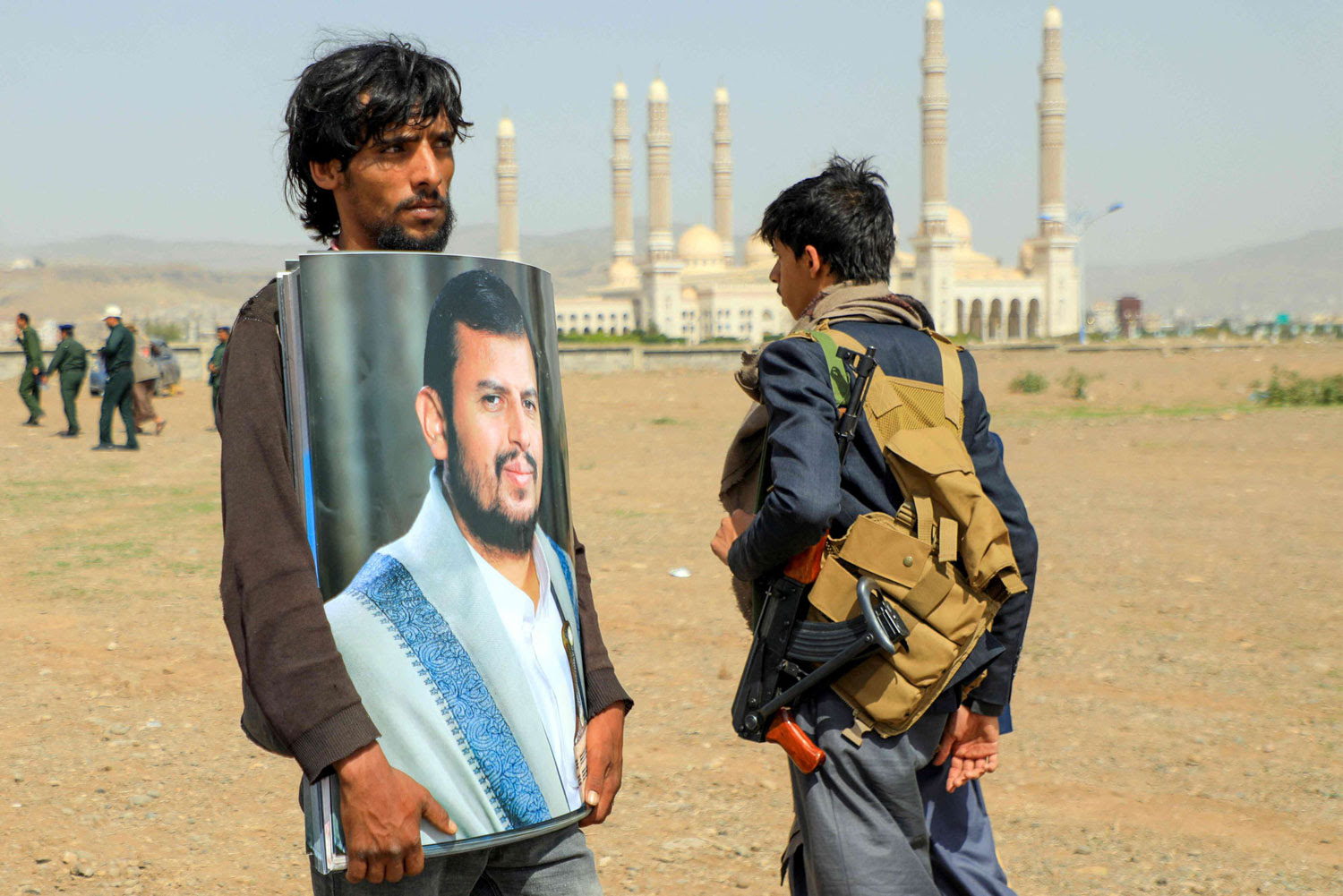 قلعة حوثية حصينة على فوهة بركان!